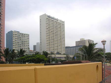 Gebäude