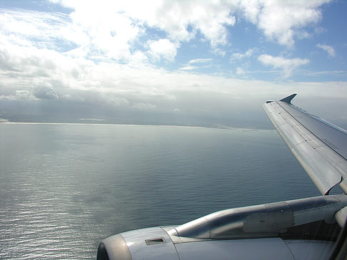 Das Meer vom Flugzeug aus