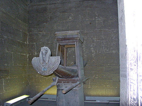 Ausstellung im Horus Tempel Foto 