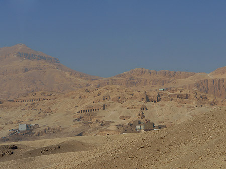 Foto Fahrt zu den Kolossen von Memnon