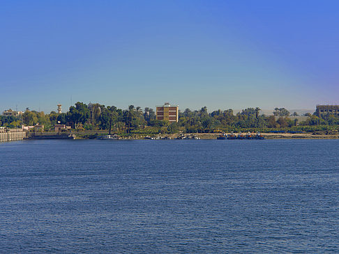 Foto Ufer - Esna