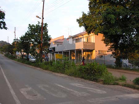 Straßenrand Foto 
