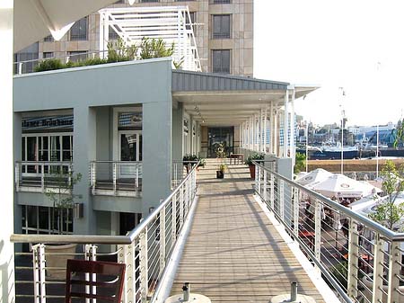 Gebäude an der Waterfront Foto 